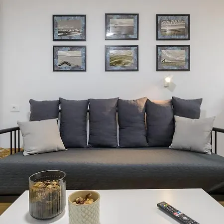 Estudio En Playa De Canteras